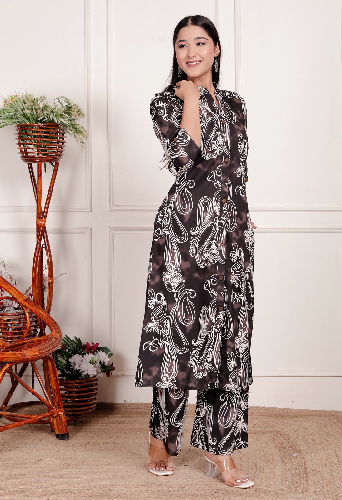 Women's Premium Cotton Abstract Printed Straight Kurta With Pants | Black & White Co-Ord Ethnic Set | Button-Down Kurta With Mandarin Collar & 3/4 Sleeves