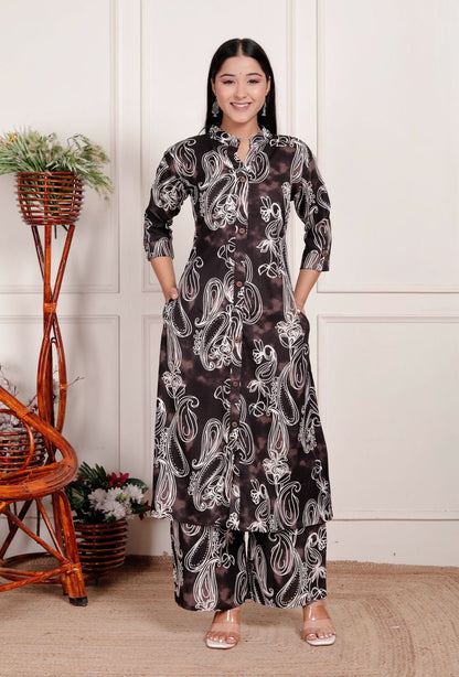Women's Premium Cotton Abstract Printed Straight Kurta With Pants | Black & White Co-Ord Ethnic Set | Button-Down Kurta With Mandarin Collar & 3/4 Sleeves