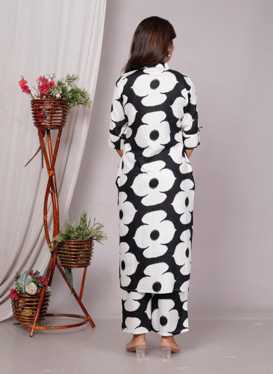Black & White Bold Floral Printed Kurta Set for Women