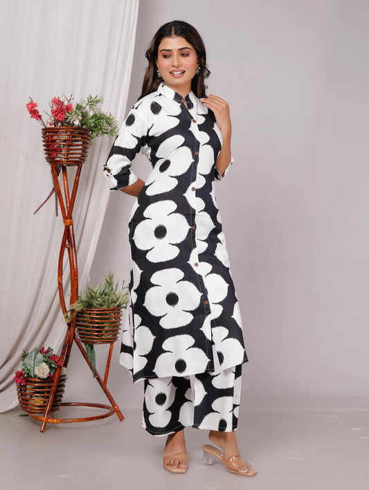 Black & White Bold Floral Printed Kurta Set for Women