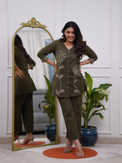 Olive Green Embroidered Kurta Pant Co-ord Set | 3/4 Sleeve Stylish Kurti Set